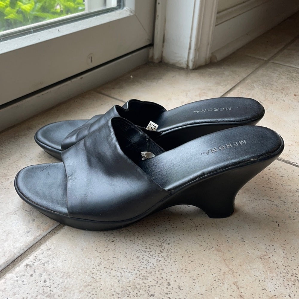 Black wedges 2 inches